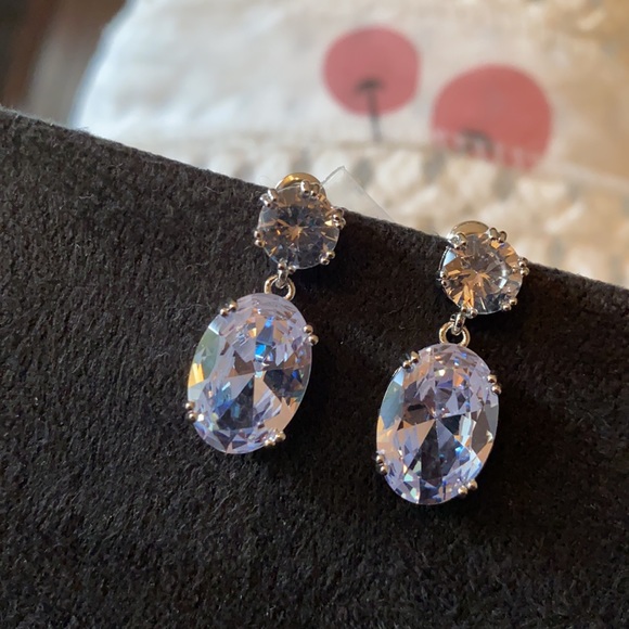 Clear crystal earring new - Picture 2 of 3